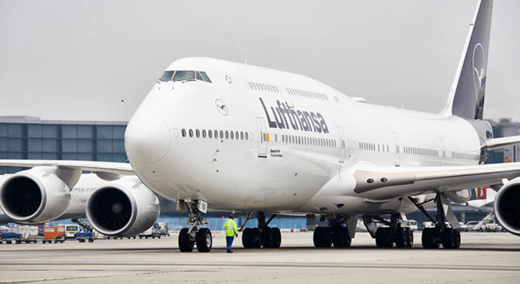 Lufthansa Boeing 747-8